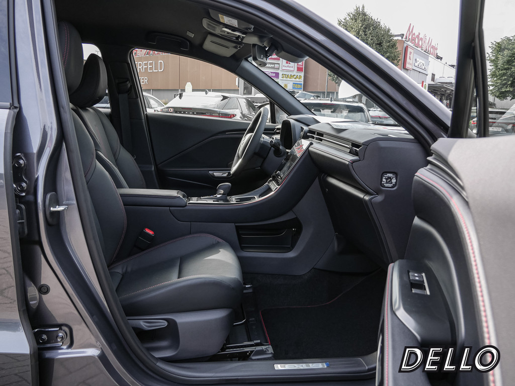 Fahrzeugansicht LEXUS LBX Emotion - Bild 5