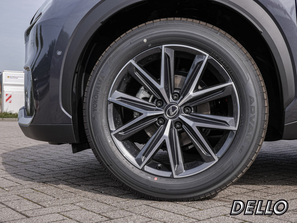 Fahrzeugansicht LEXUS LBX Emotion - Bild 40