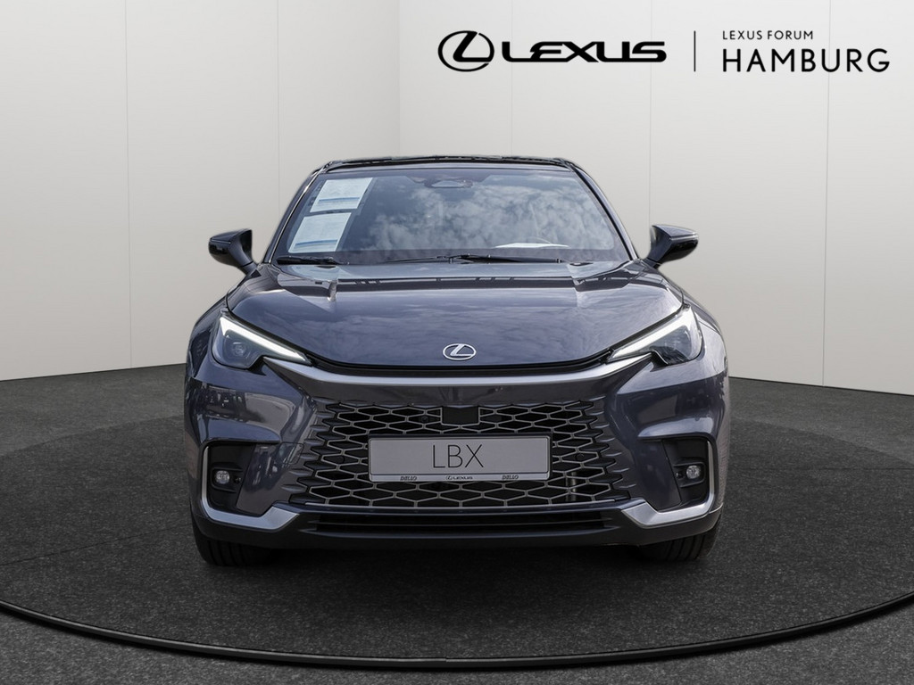 Fahrzeugansicht LEXUS LBX Emotion - Bild 12