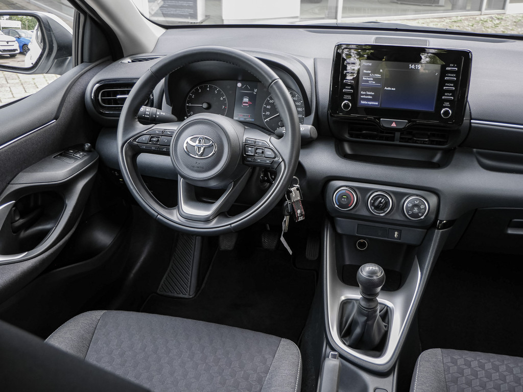 Fahrzeugansicht TOYOTA Yaris 1.5 VVT-i Comfort - Bild 7