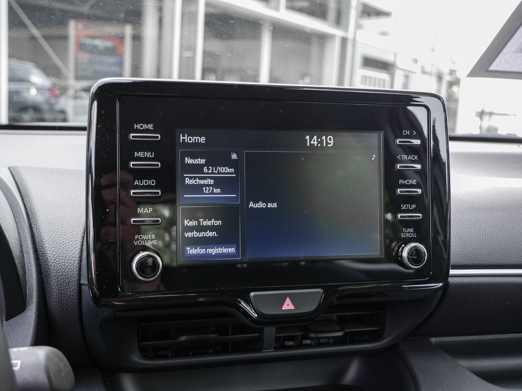 Fahrzeugansicht TOYOTA Yaris 1.5 VVT-i Comfort - Bild 10