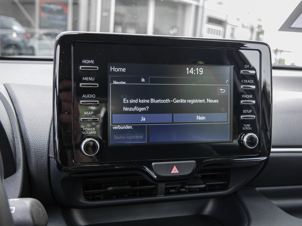 Fahrzeugansicht TOYOTA Yaris 1.5 VVT-i Comfort - Bild 14