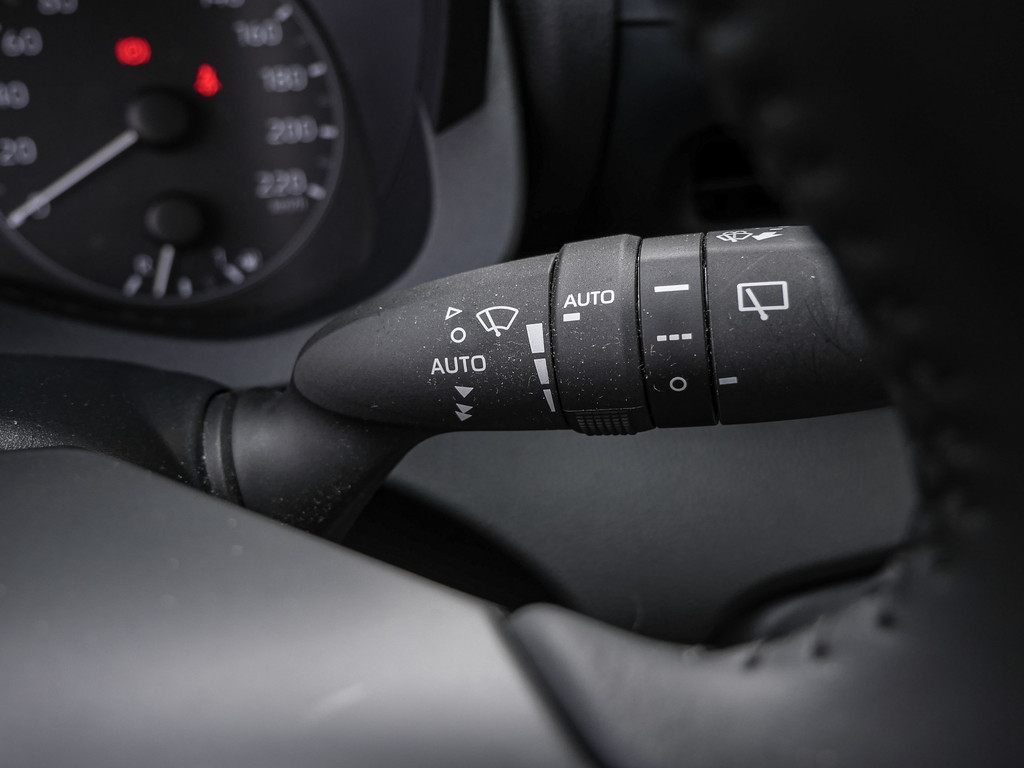 Fahrzeugansicht TOYOTA Yaris 1.5 VVT-i Comfort - Bild 24