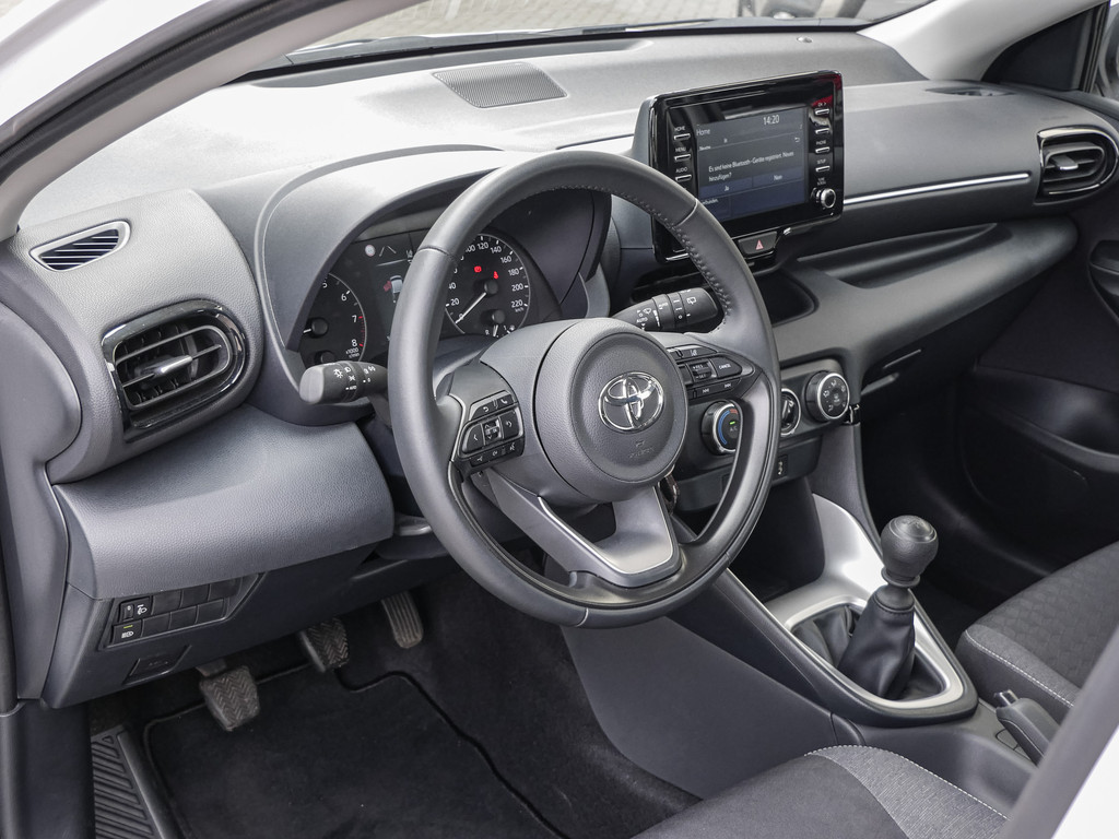 Fahrzeugansicht TOYOTA Yaris 1.5 VVT-i Comfort - Bild 29