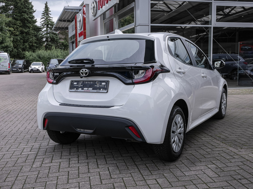 Fahrzeugansicht TOYOTA Yaris 1.5 VVT-i Comfort - Bild 34