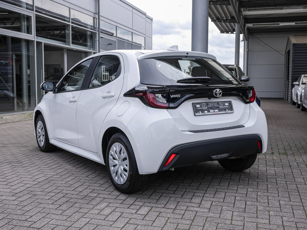 Fahrzeugansicht TOYOTA Yaris 1.5 VVT-i Comfort - Bild 36