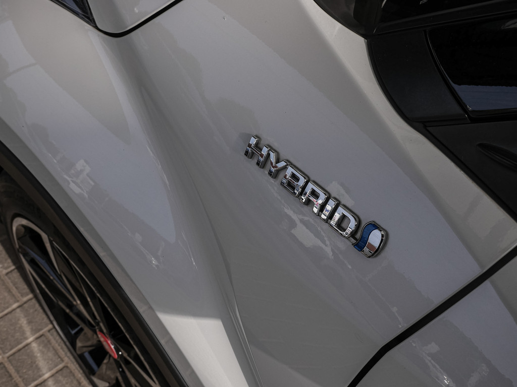 Fahrzeugansicht TOYOTA C-HR HYBRID GR Sport - Bild 5