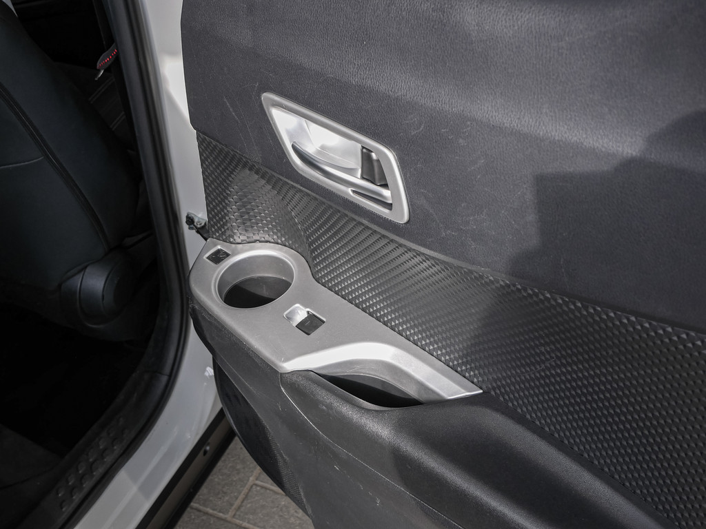Fahrzeugansicht TOYOTA C-HR HYBRID GR Sport - Bild 9