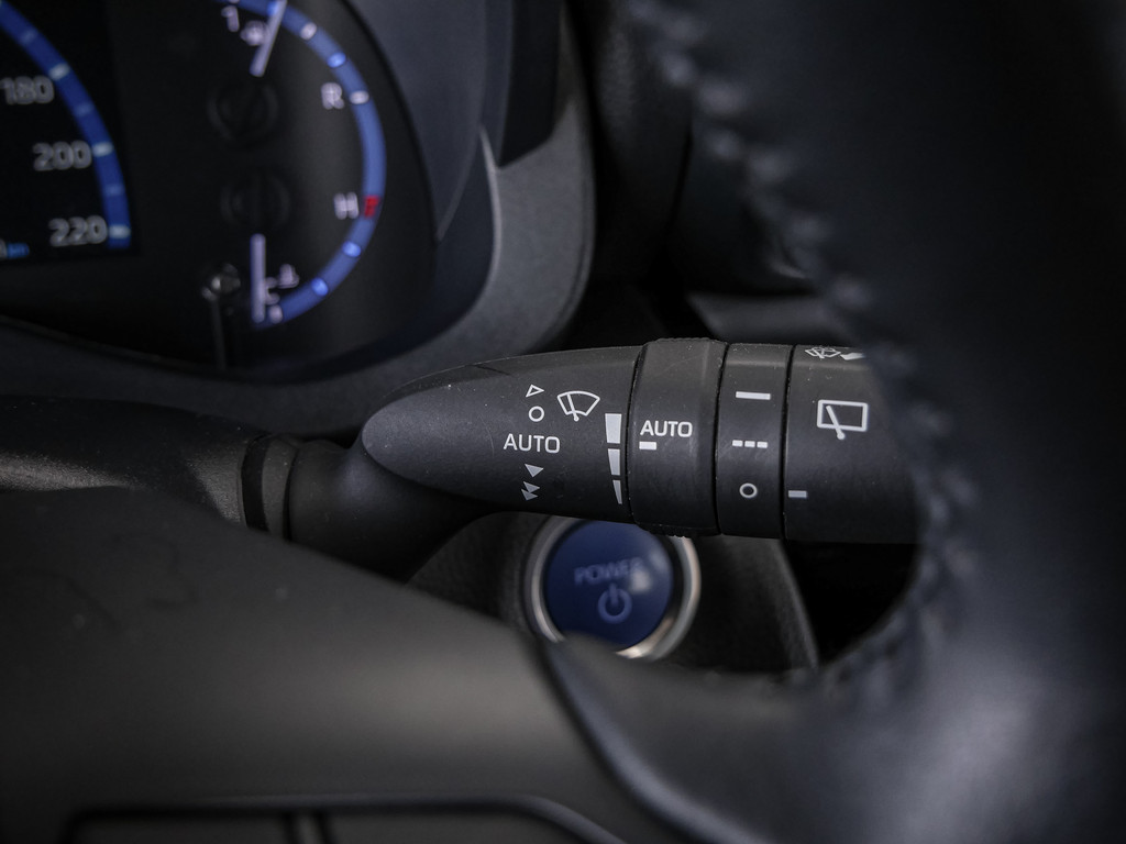 Fahrzeugansicht TOYOTA Yaris Cross Hybrid 1.5 VVT-i Team D - Bild 29