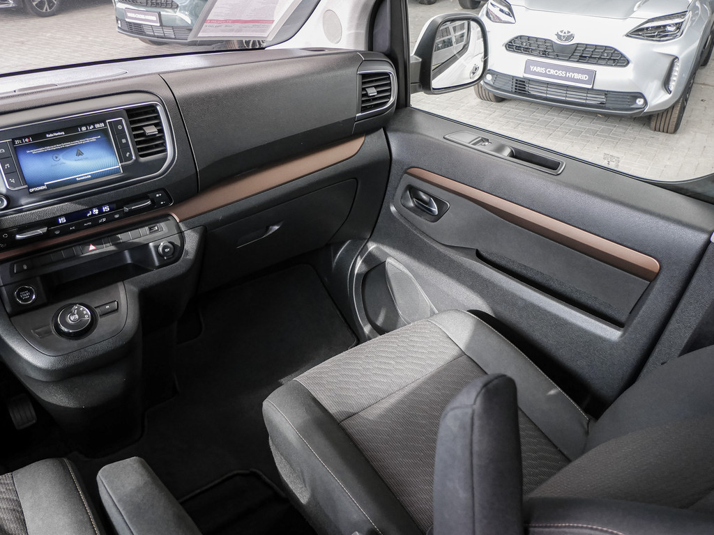 Fahrzeugansicht TOYOTA Proace Verso 2.0 D-4D Team D - Bild 15