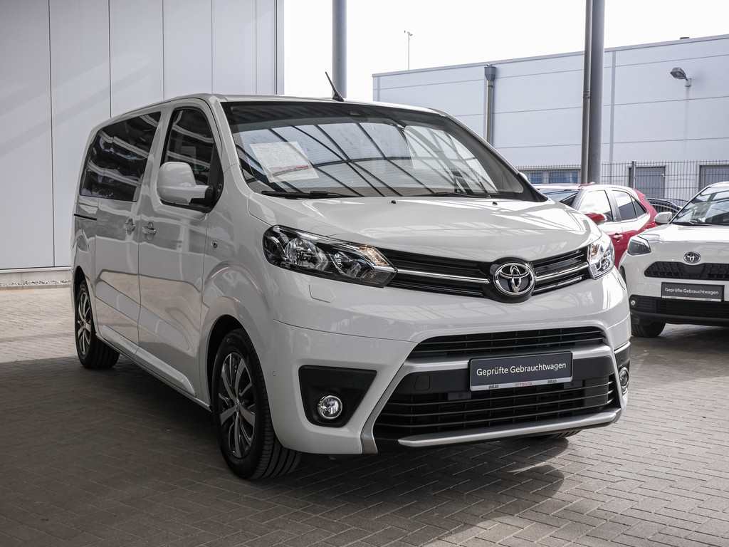Fahrzeugansicht TOYOTA Proace Verso 2.0 D-4D Team D - Bild 23