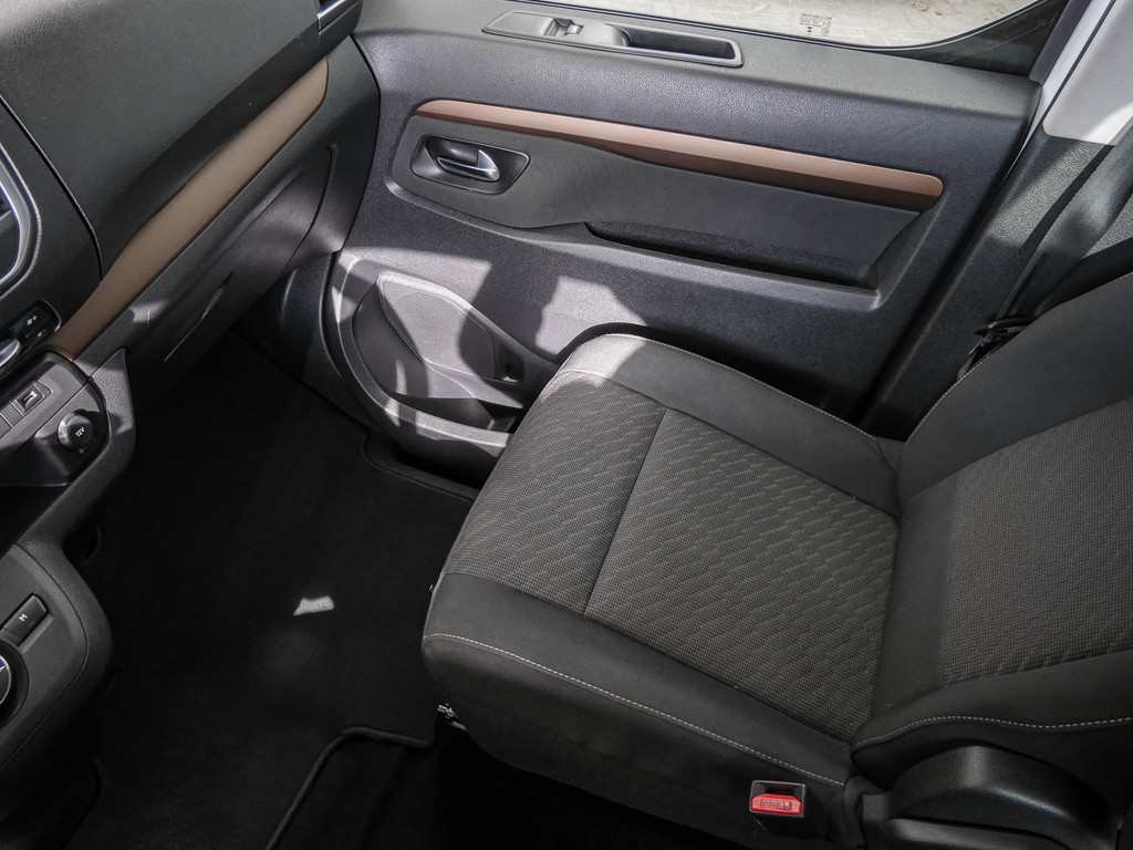 Fahrzeugansicht TOYOTA Proace Verso 2.0 D-4D Team D - Bild 27