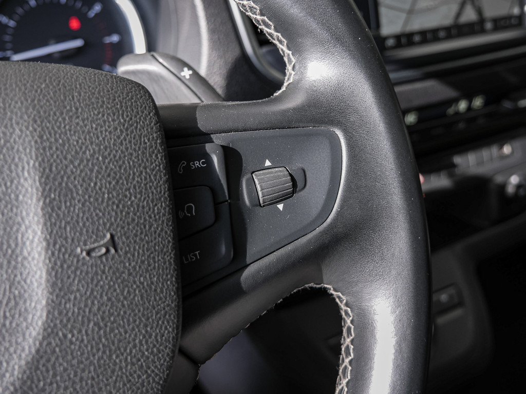 Fahrzeugansicht TOYOTA Proace Verso 2.0 D-4D Team D - Bild 32