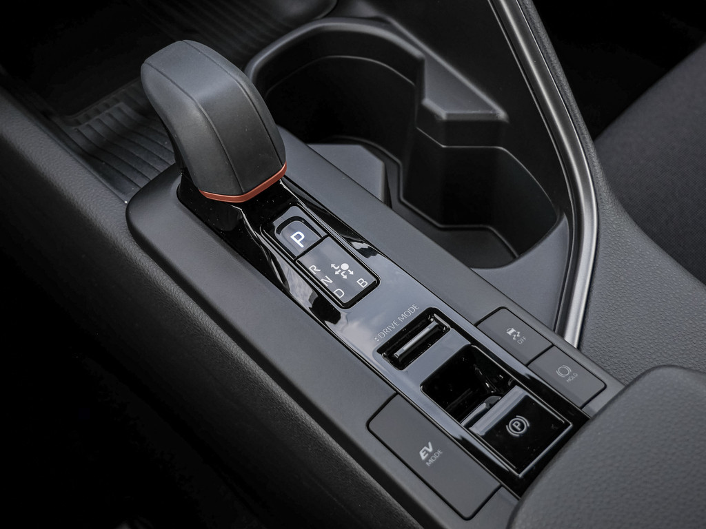 Fahrzeugansicht TOYOTA C-HR 1.8 Hybrid FWD Teamplayer - Bild 22