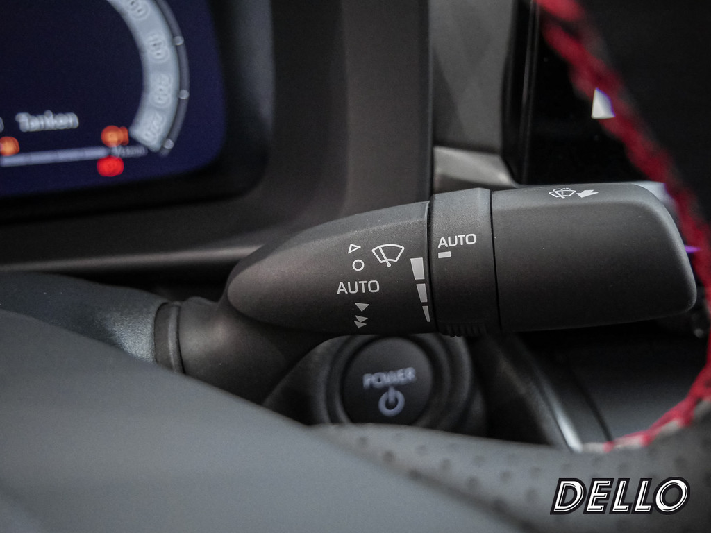 Fahrzeugansicht TOYOTA C-HR 2.0 Plug-In Hybrid FWD GR Sport - Bild 25