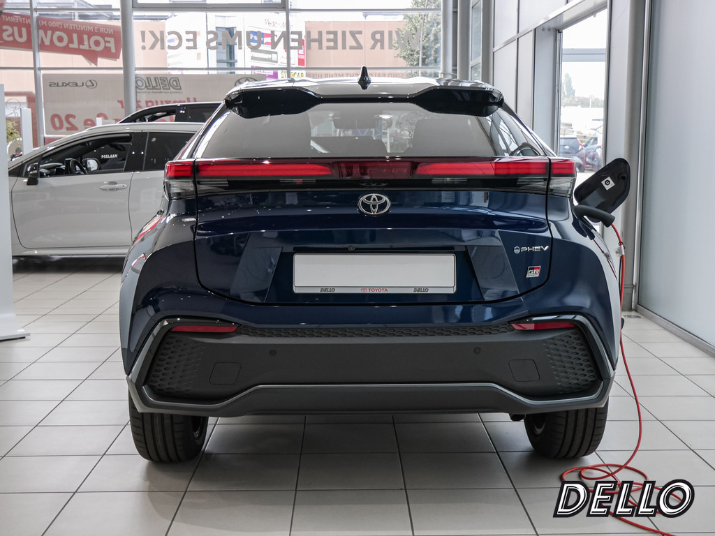 Fahrzeugansicht TOYOTA C-HR 2.0 Plug-In Hybrid FWD GR Sport - Bild 38