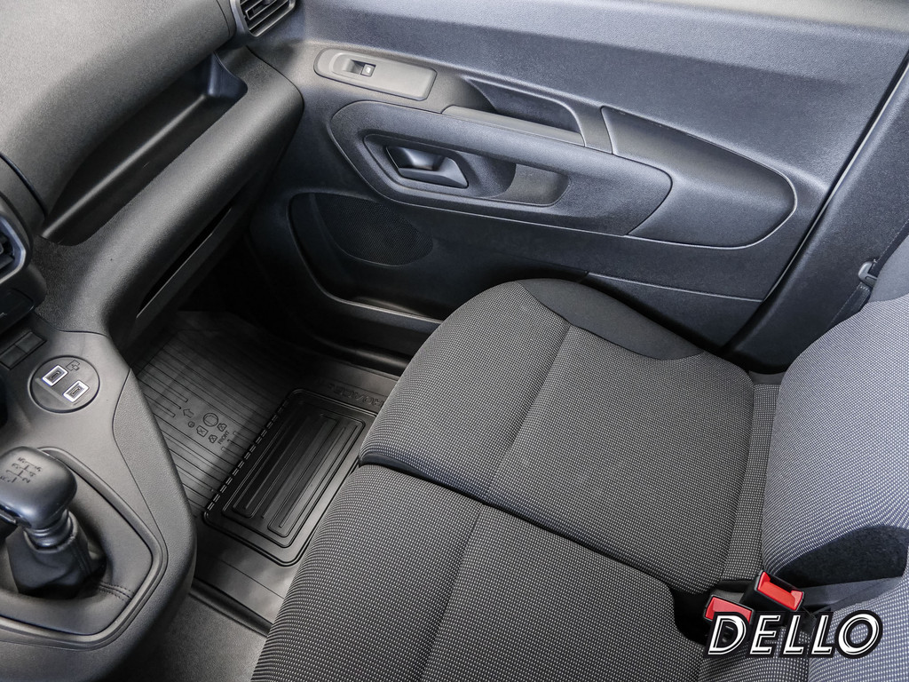 Fahrzeugansicht TOYOTA Proace City 1.5 L2 Meister - Bild 16