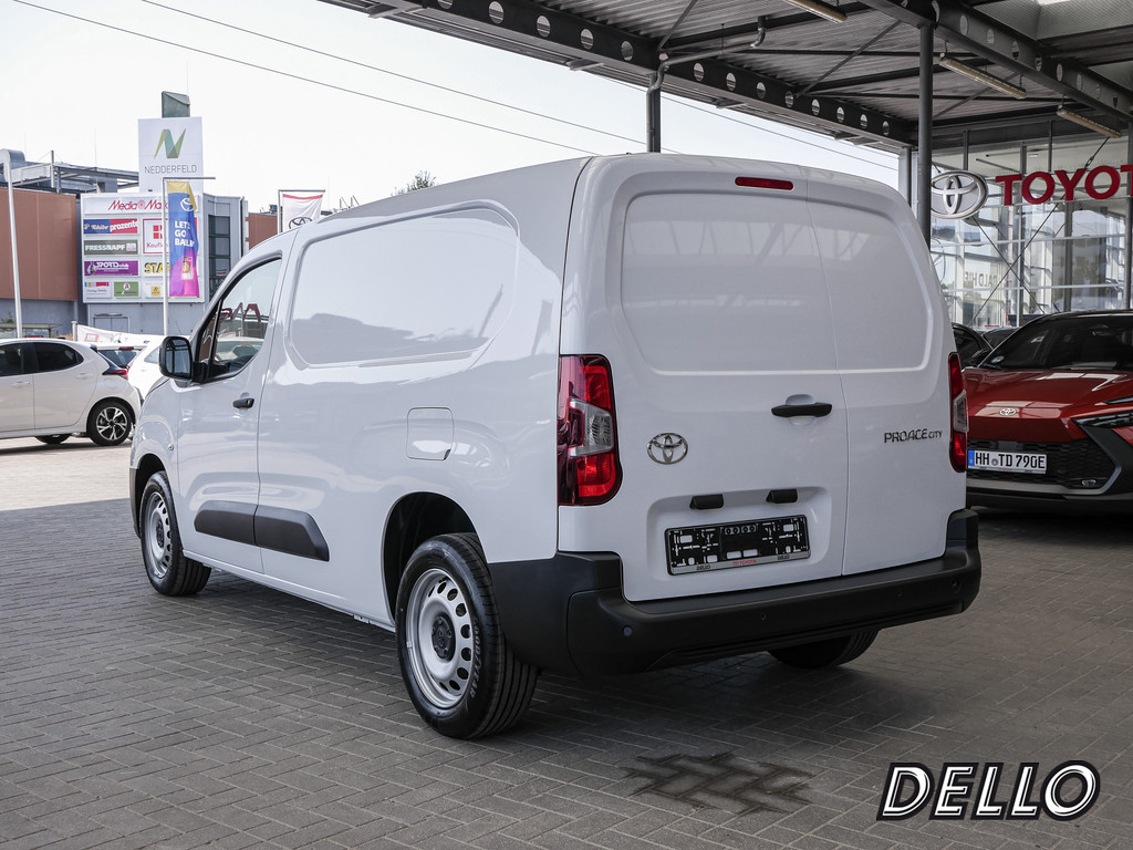 Fahrzeugansicht TOYOTA Proace City 1.5 L2 Meister - Bild 32