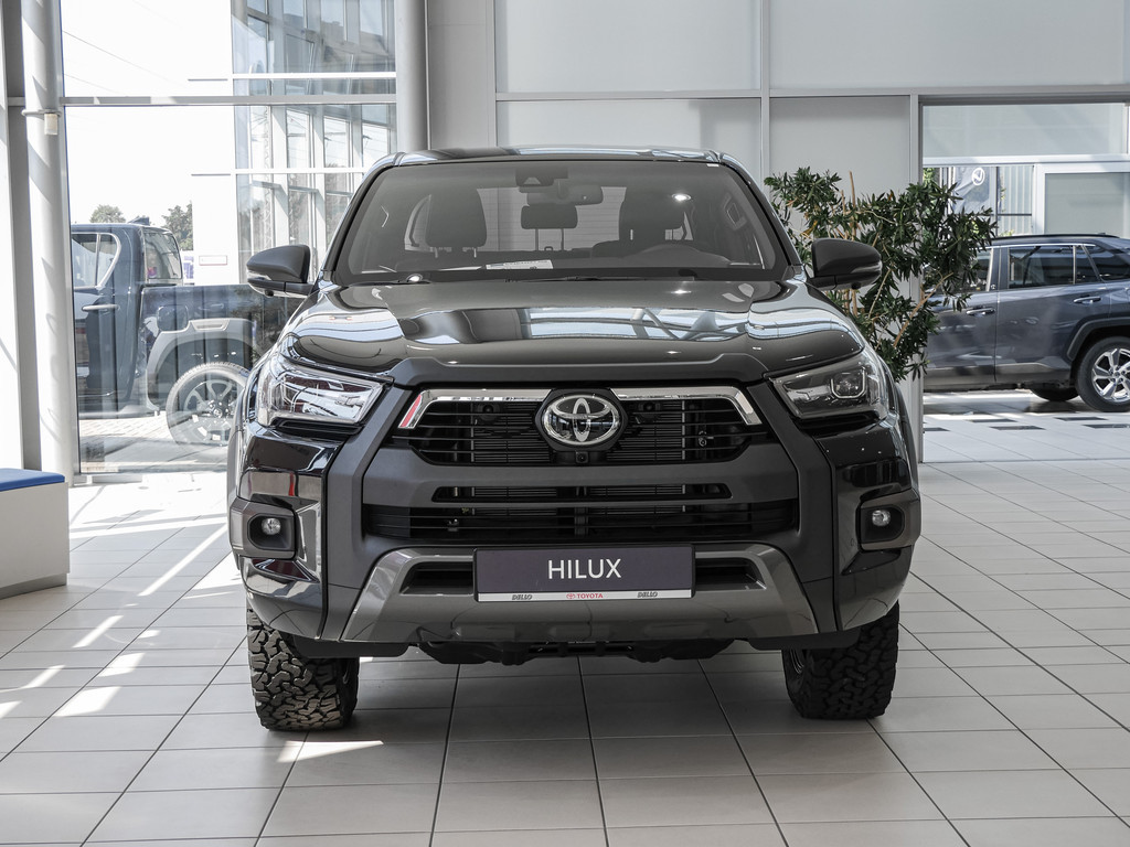 Fahrzeugansicht TOYOTA Hilux 2.8 DC Invincible 4x4 - Bild 12
