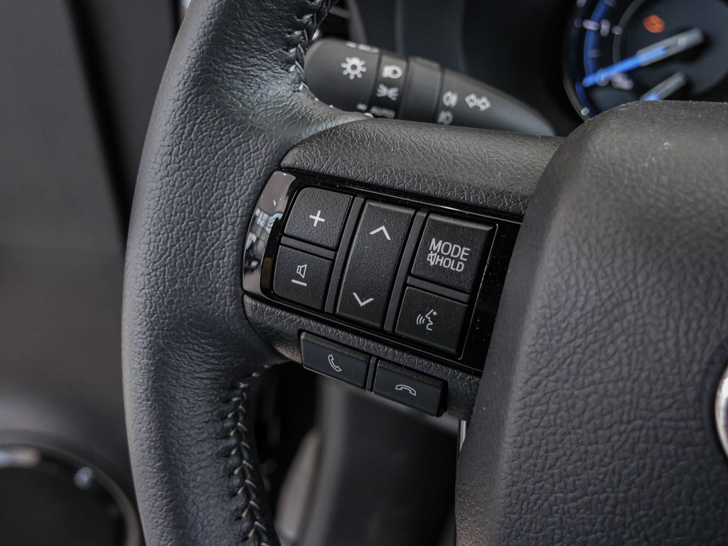 Fahrzeugansicht TOYOTA Hilux 2.8 DC Invincible 4x4 - Bild 33