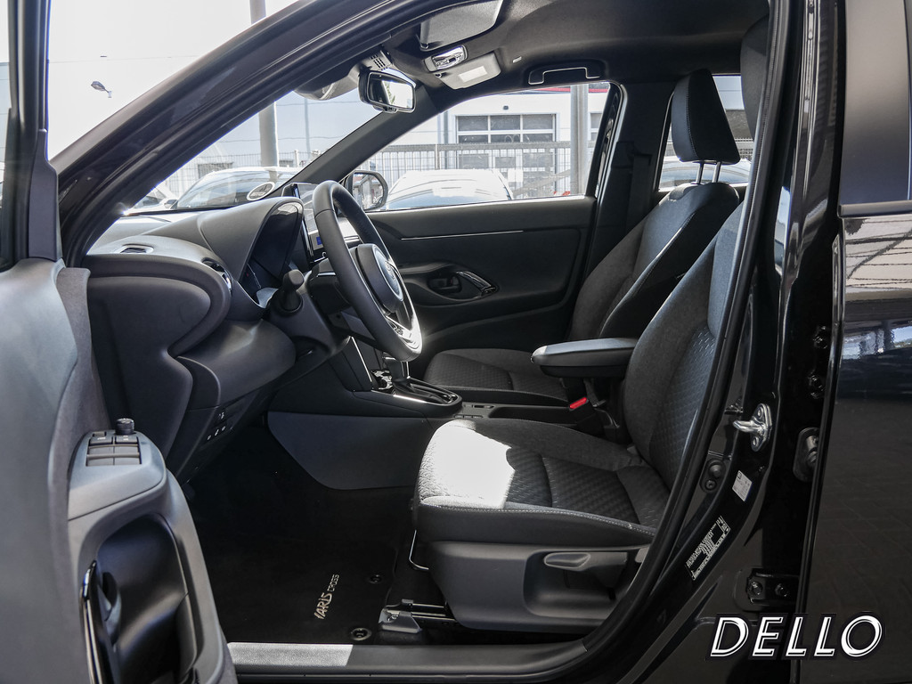 Fahrzeugansicht TOYOTA Yaris Cross 1.5 Hybrid Teamplayer - Bild 4