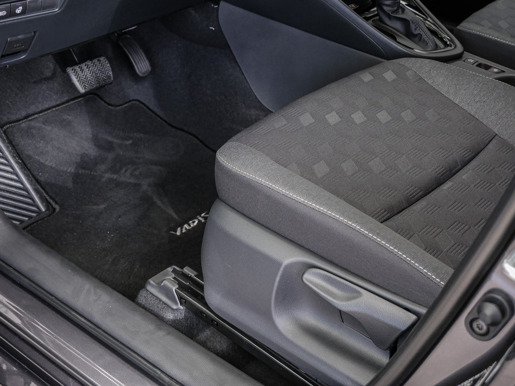 Fahrzeugansicht TOYOTA Yaris 1.5 Hybrid Teamplayer - Bild 36