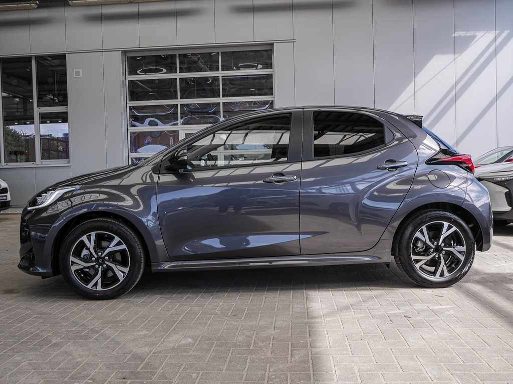 Fahrzeugansicht TOYOTA Yaris 1.5 Hybrid Teamplayer - Bild 41