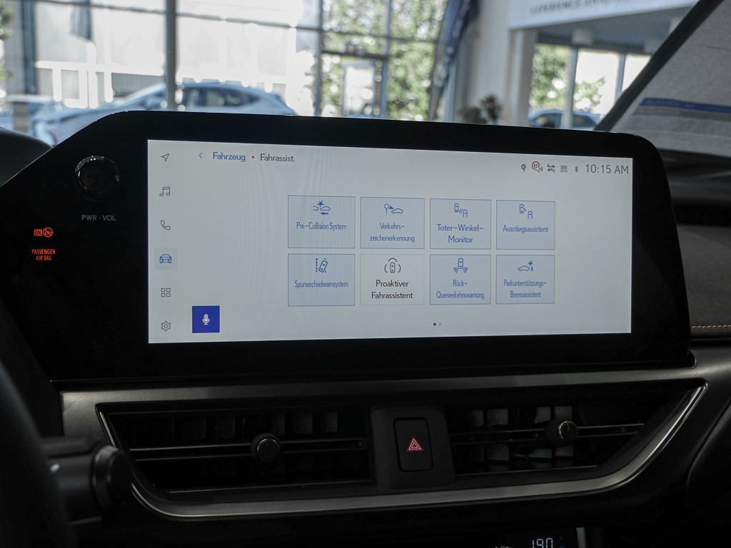 Fahrzeugansicht LEXUS UX 300h F-Sport Design - Bild 9