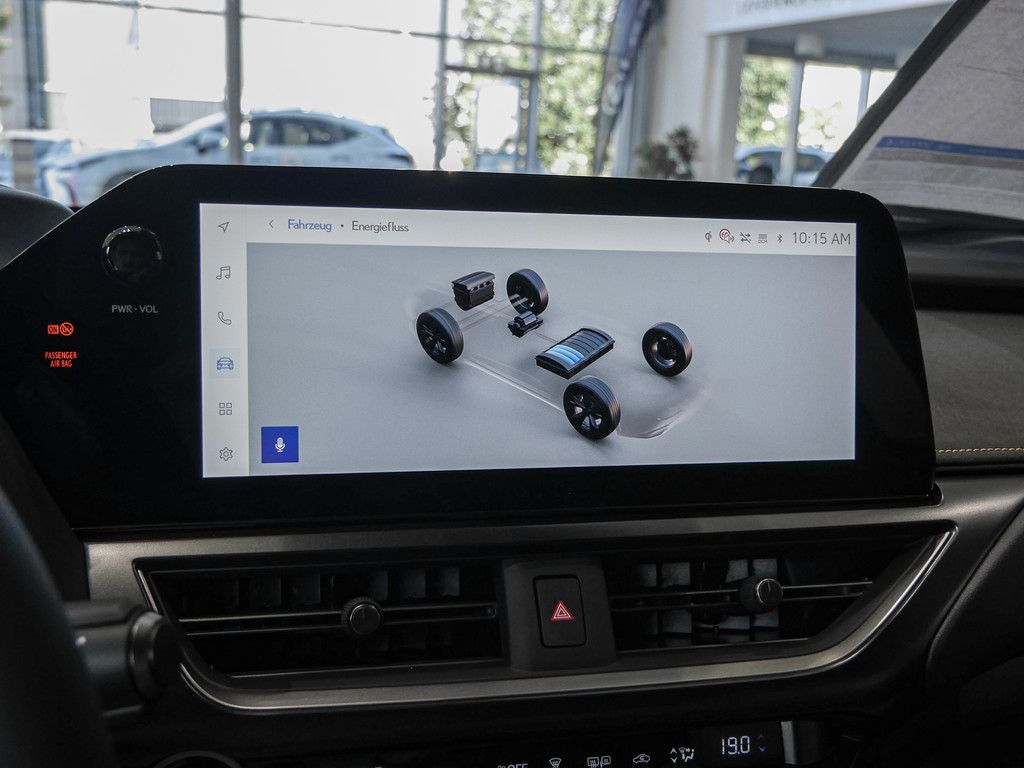 Fahrzeugansicht LEXUS UX 300h F-Sport Design - Bild 10