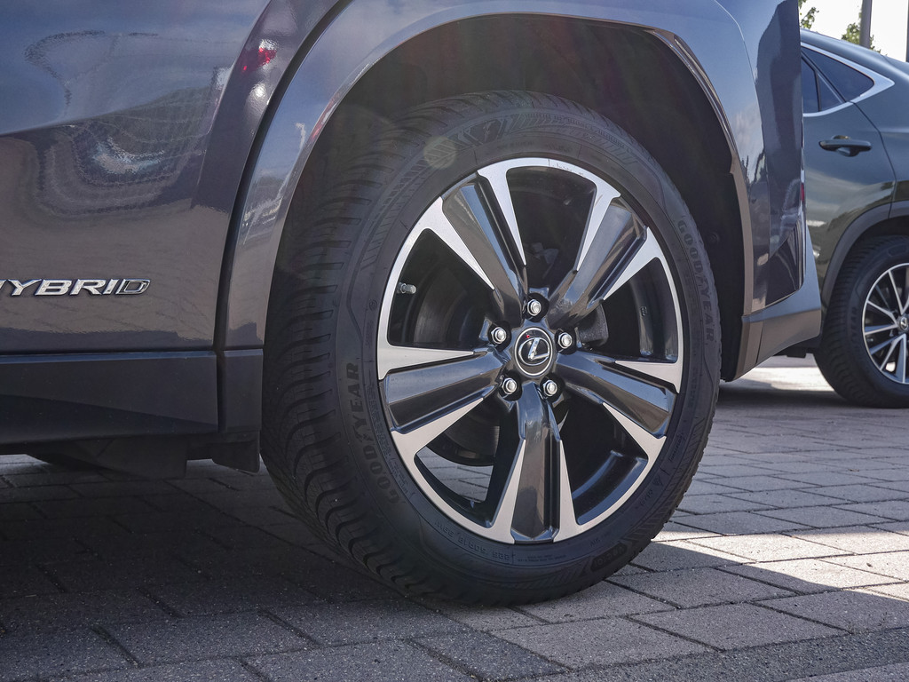 Fahrzeugansicht LEXUS UX 250h Luxury Line FWD - Bild 39