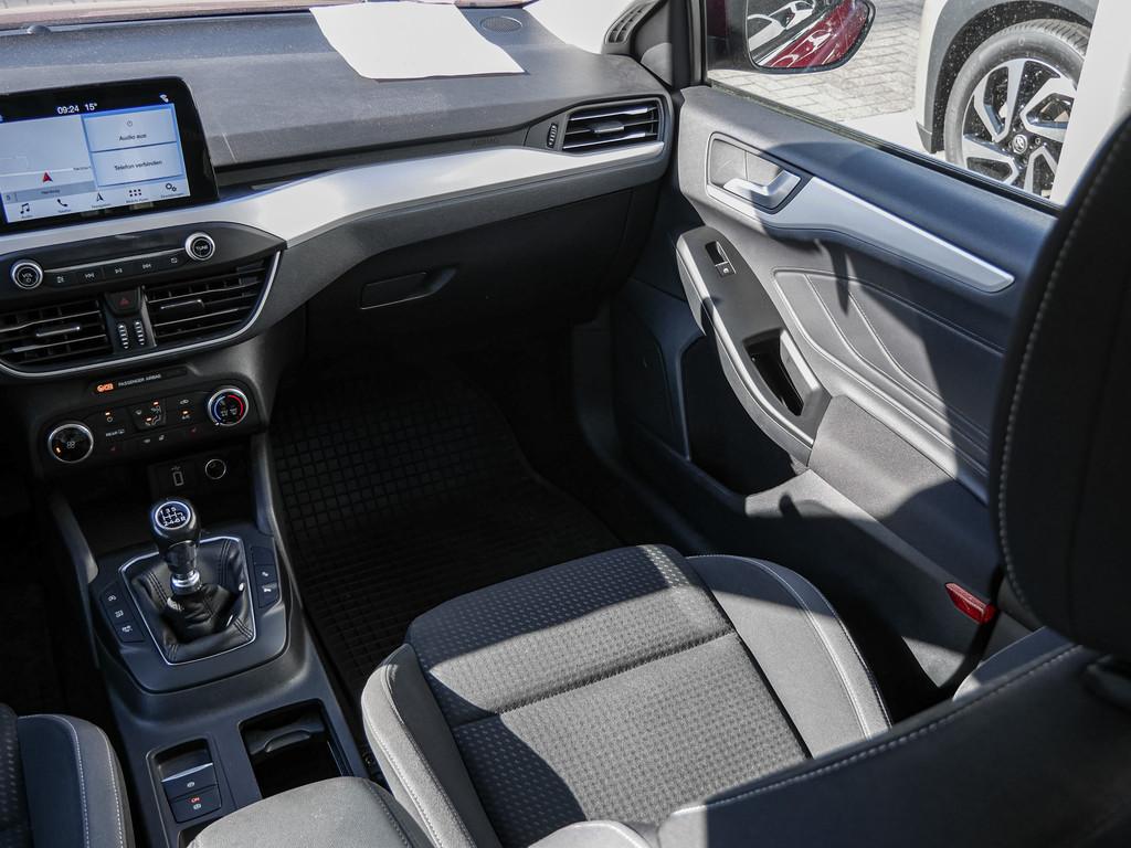 Fahrzeugansicht FORD Focus Turnier 1.0 EcoBoost - Bild 7