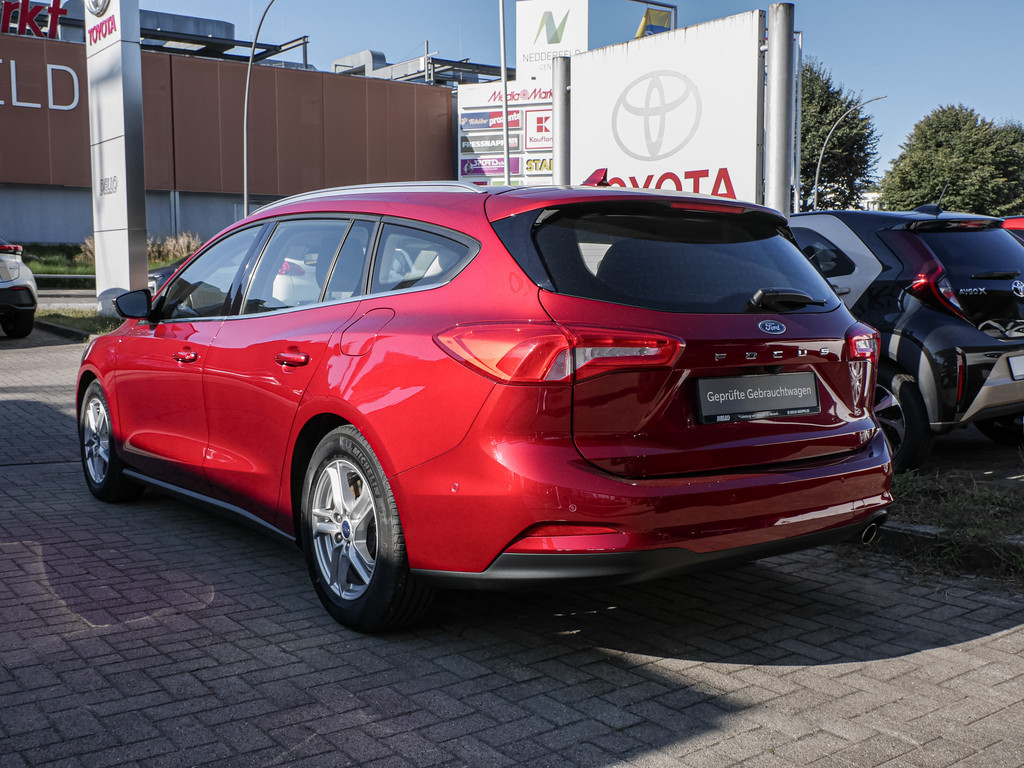 Fahrzeugansicht FORD Focus Turnier 1.0 EcoBoost - Bild 37