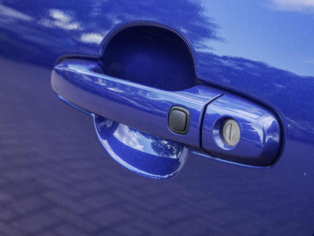 Fahrzeugansicht TOYOTA Aygo X 1.0 Pulse - Bild 5