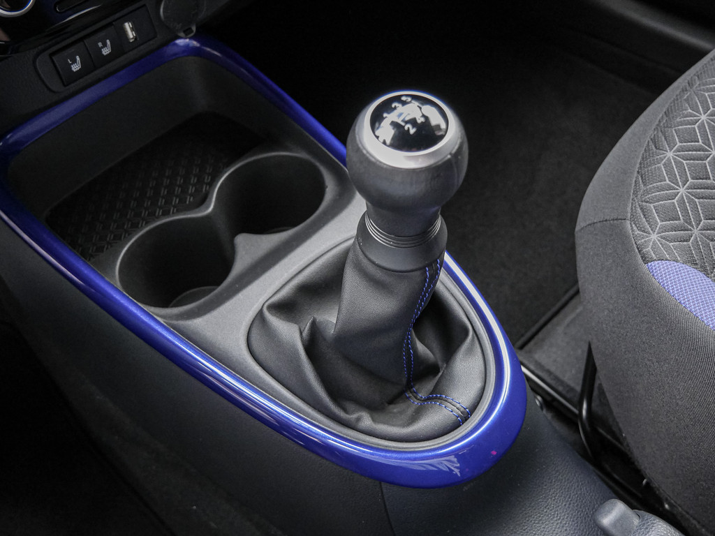 Fahrzeugansicht TOYOTA Aygo X 1.0 Pulse - Bild 22