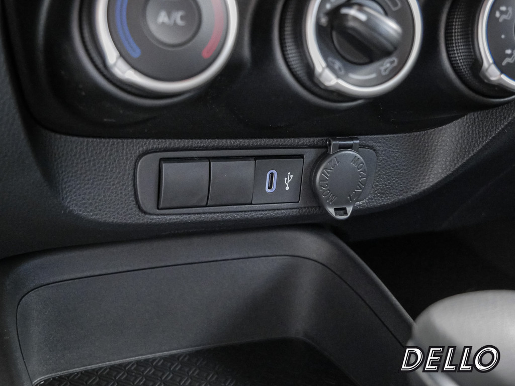 Fahrzeugansicht TOYOTA Aygo X 1.0 Play - Bild 11