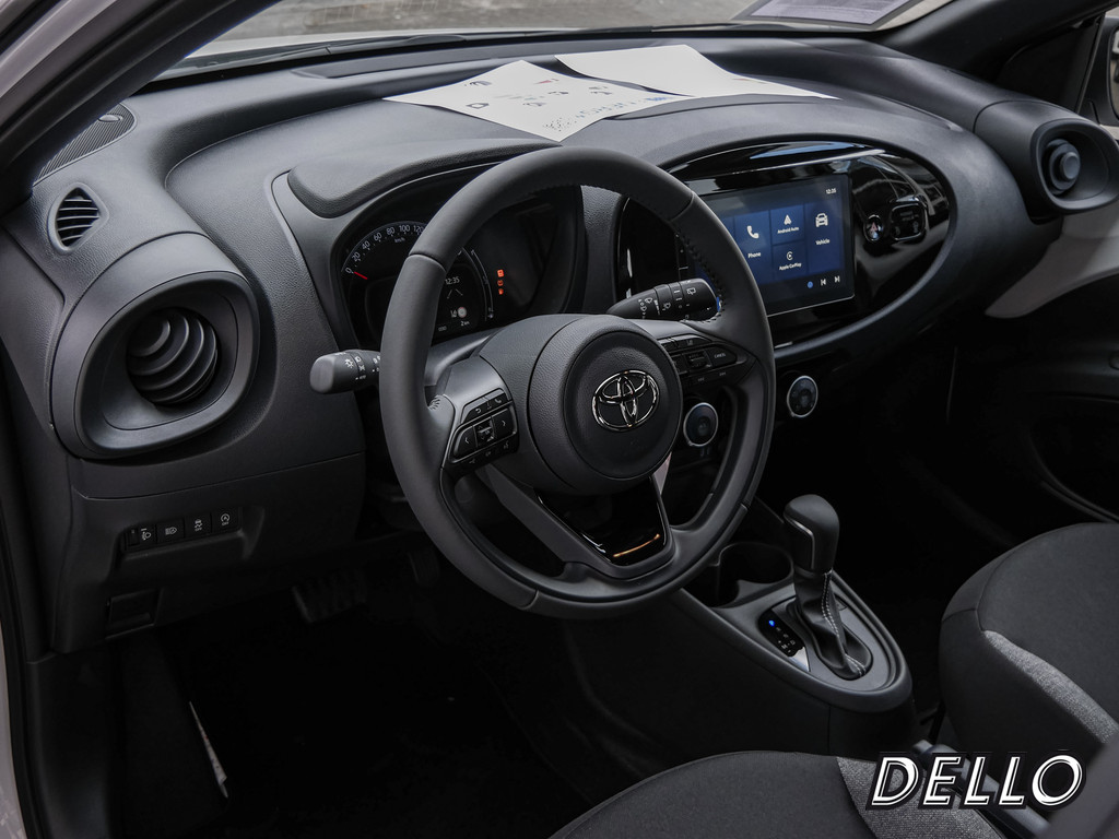 Fahrzeugansicht TOYOTA Aygo X 1.0 Play - Bild 24