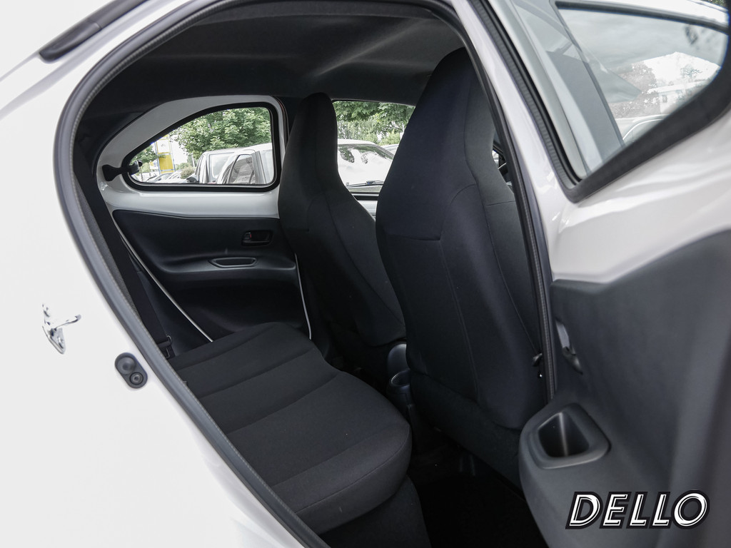Fahrzeugansicht TOYOTA Aygo X 1.0 Play - Bild 35