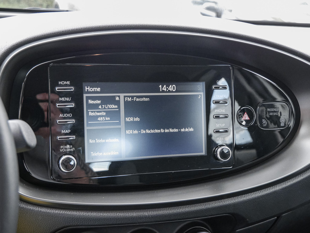 Fahrzeugansicht TOYOTA Aygo X 1.0 Play - Bild 10