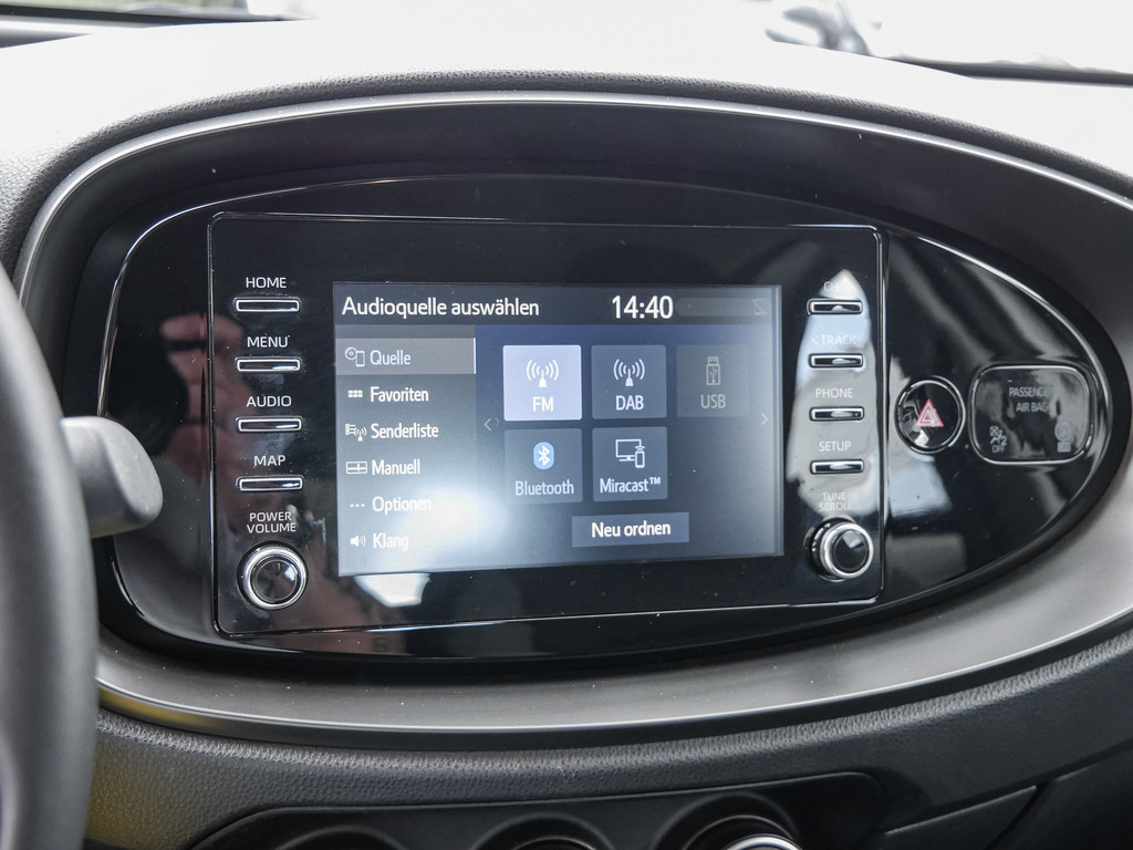 Fahrzeugansicht TOYOTA Aygo X 1.0 Play - Bild 14