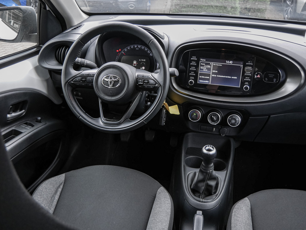 Fahrzeugansicht TOYOTA Aygo X 1.0 Play - Bild 6