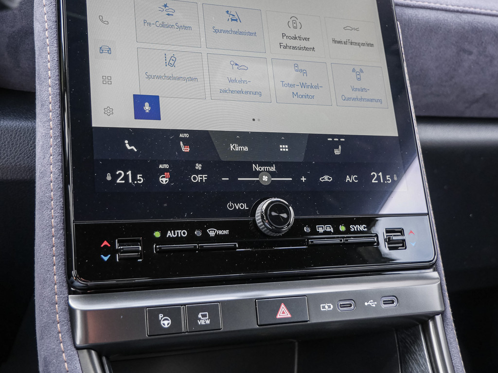 Fahrzeugansicht LEXUS LBX Cool - Bild 15