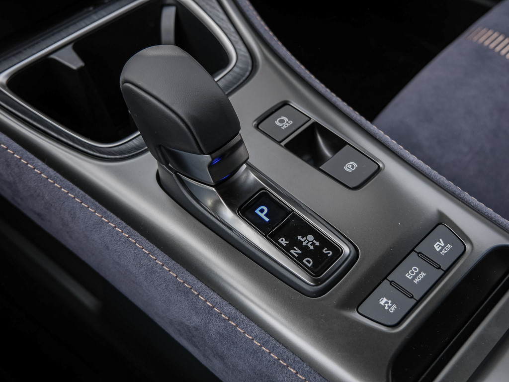 Fahrzeugansicht LEXUS LBX Cool - Bild 16