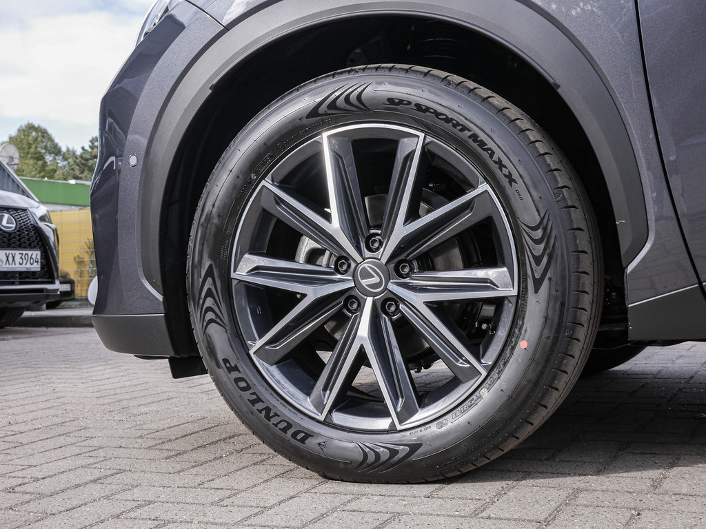 Fahrzeugansicht LEXUS LBX Cool - Bild 33