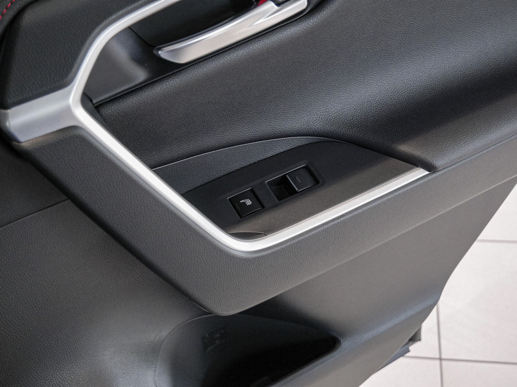 Fahrzeugansicht TOYOTA RAV4 2.5 Plug-in Hybrid 4x4 Teamplayer - Bild 8