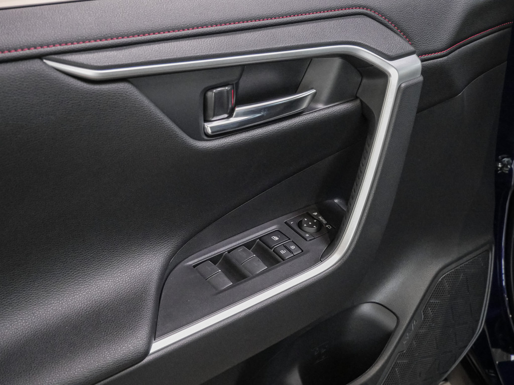 Fahrzeugansicht TOYOTA RAV4 2.5 Plug-in Hybrid 4x4 Teamplayer - Bild 32