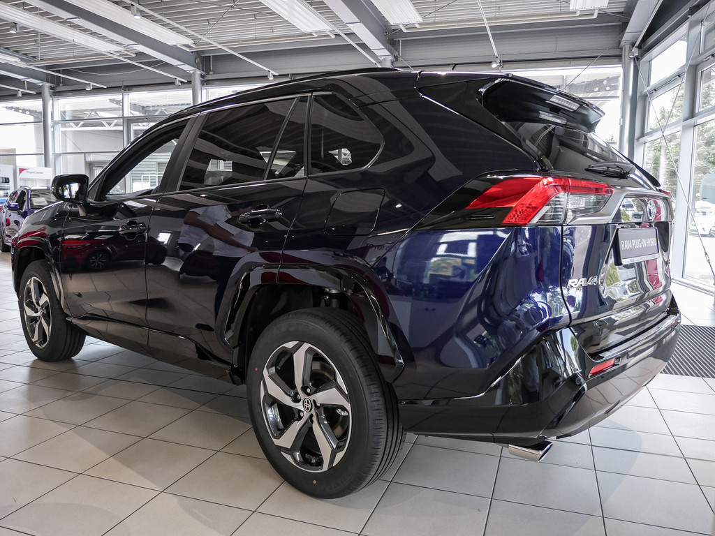 Fahrzeugansicht TOYOTA RAV4 2.5 Plug-in Hybrid 4x4 Teamplayer - Bild 38