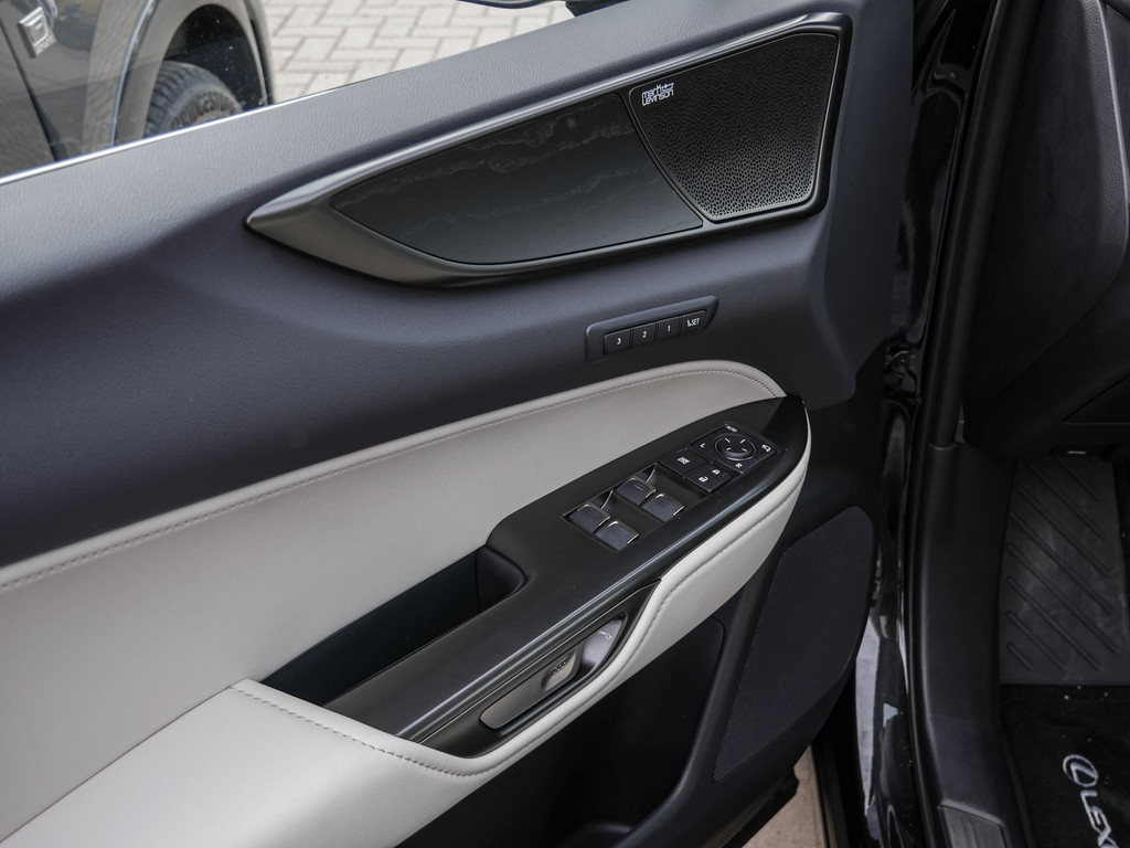 Fahrzeugansicht LEXUS NX 350h Luxury AWD - Bild 31