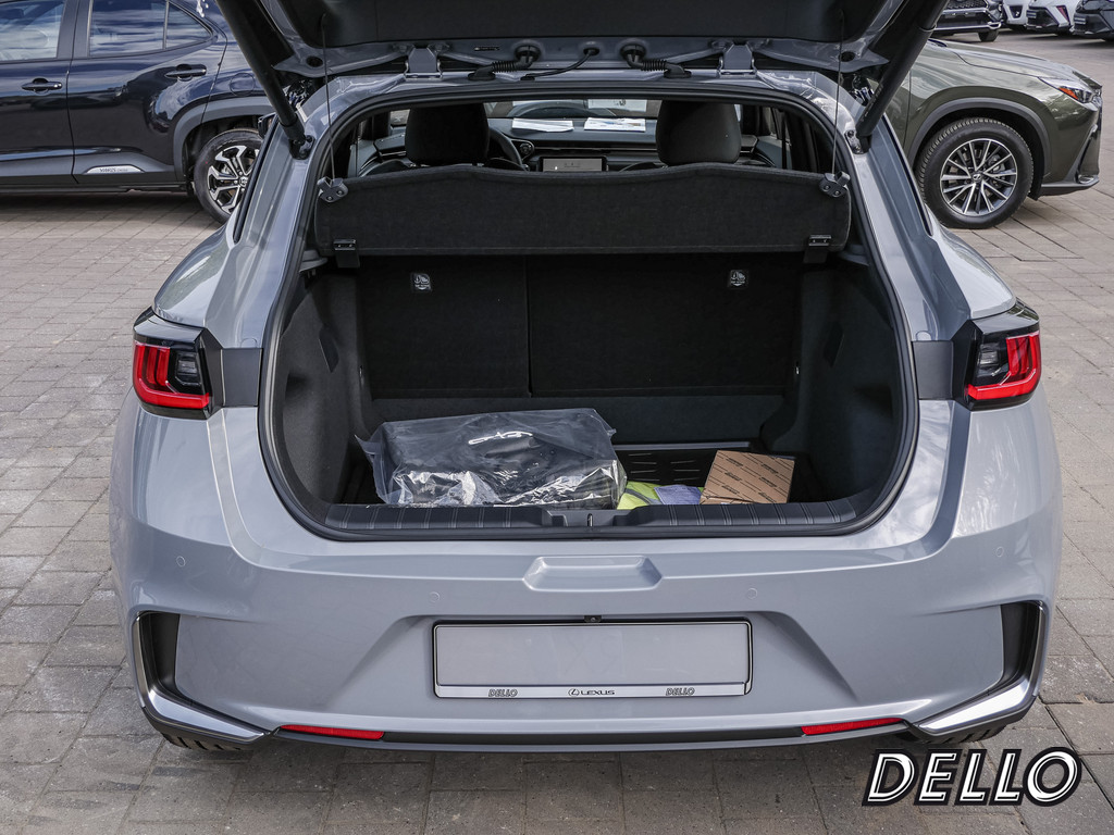 Fahrzeugansicht LEXUS LBX Emotion - Bild 10