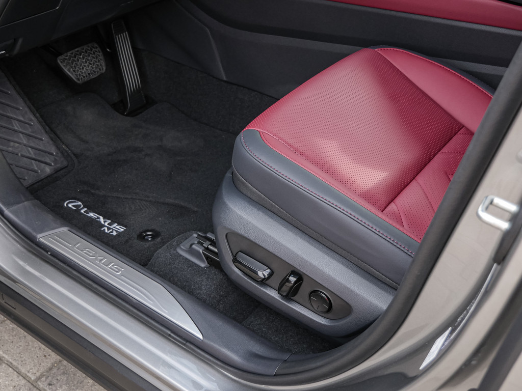 Fahrzeugansicht LEXUS NX 350h Executive - Bild 29