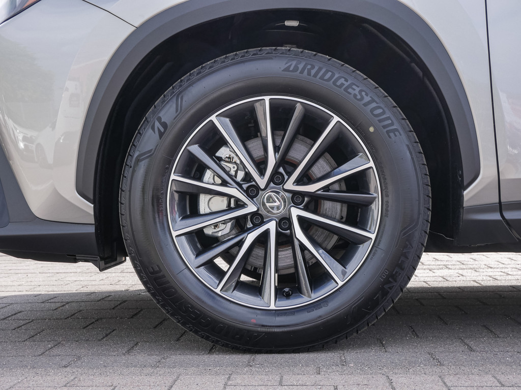 Fahrzeugansicht LEXUS NX 350h Executive - Bild 35